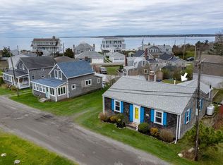 13 Waterman St, Mattapoisett, MA 02739