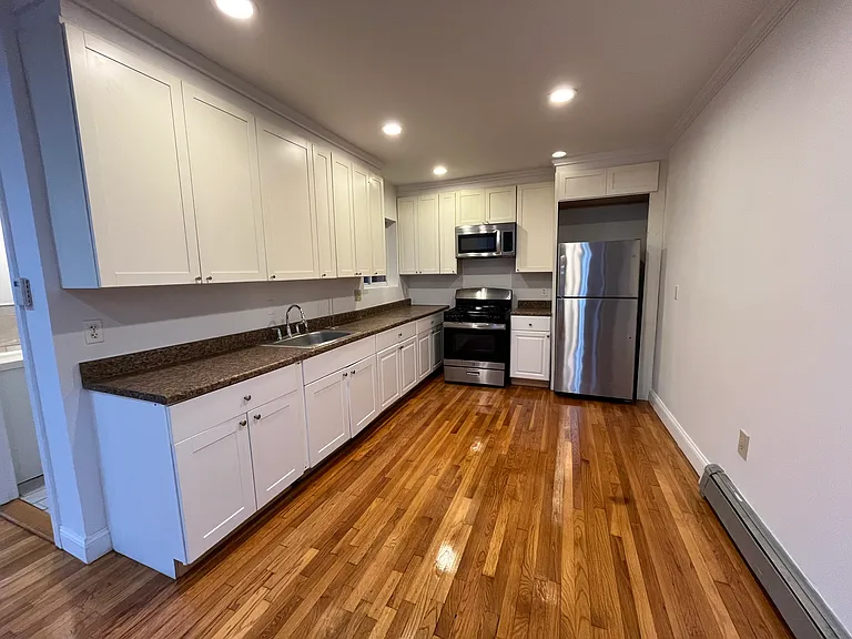 2038 Dorchester Ave — Photo 22
