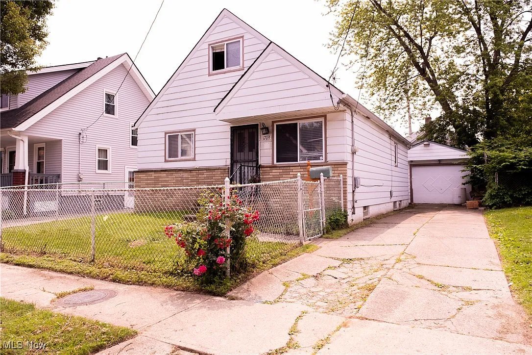 1709 Galion Ave photo 1