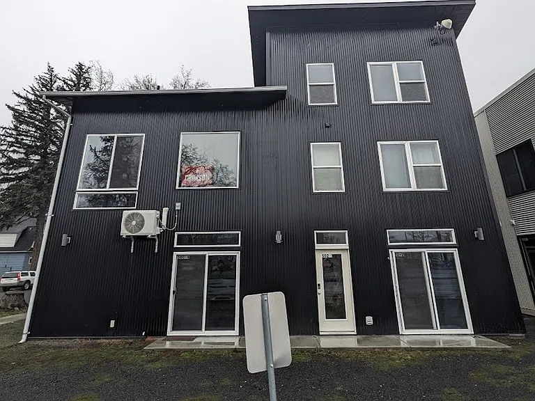 502 S Almon St — Photo 4