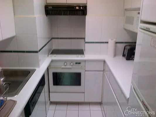 Rented by City Connections Realty | media 17