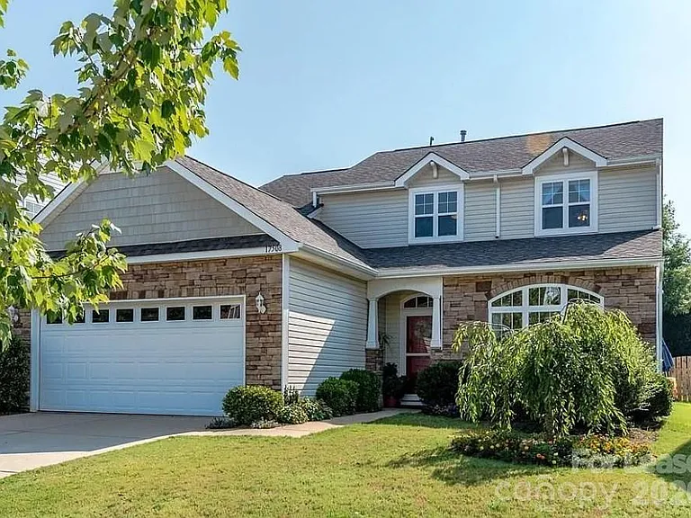17508 Westmill Ln — Photo 1