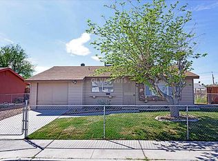 3647 Blue Lake Ave, Las Vegas, NV 89115