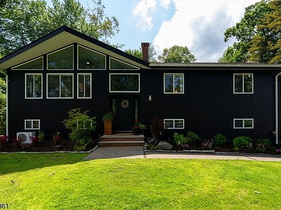 2nd image of 103 Gould Rd
