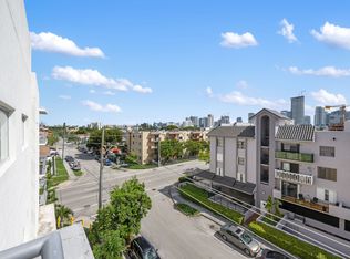 900 SW 7th St #301, Miami, FL 33130