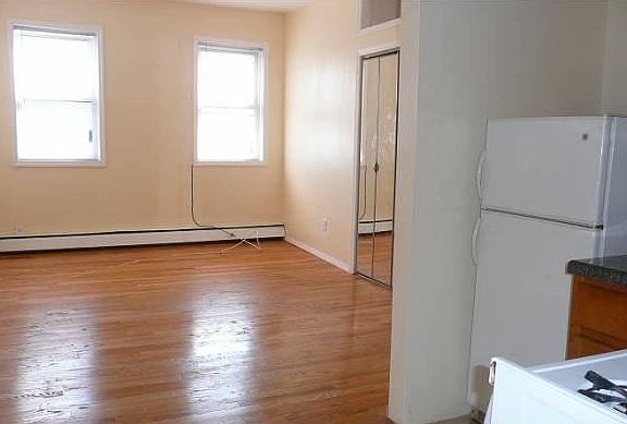 Call Susana 201.960.9835