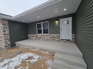 250 E Pine St, Wheatfield, IN