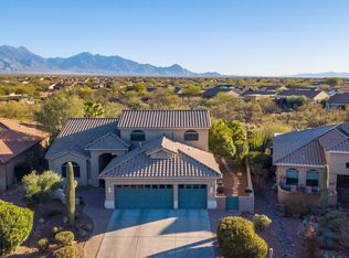 2590 E Alger Dr, Green Valley, AZ 85614