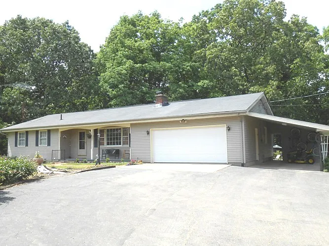 5676 Vore Ridge Rd photo 1