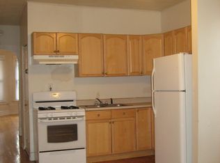 3058 N Elbridge Ave, Chicago, IL 60618