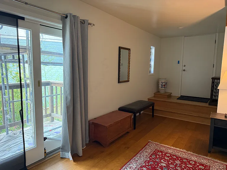 9 Devonshire Way — Photo 4