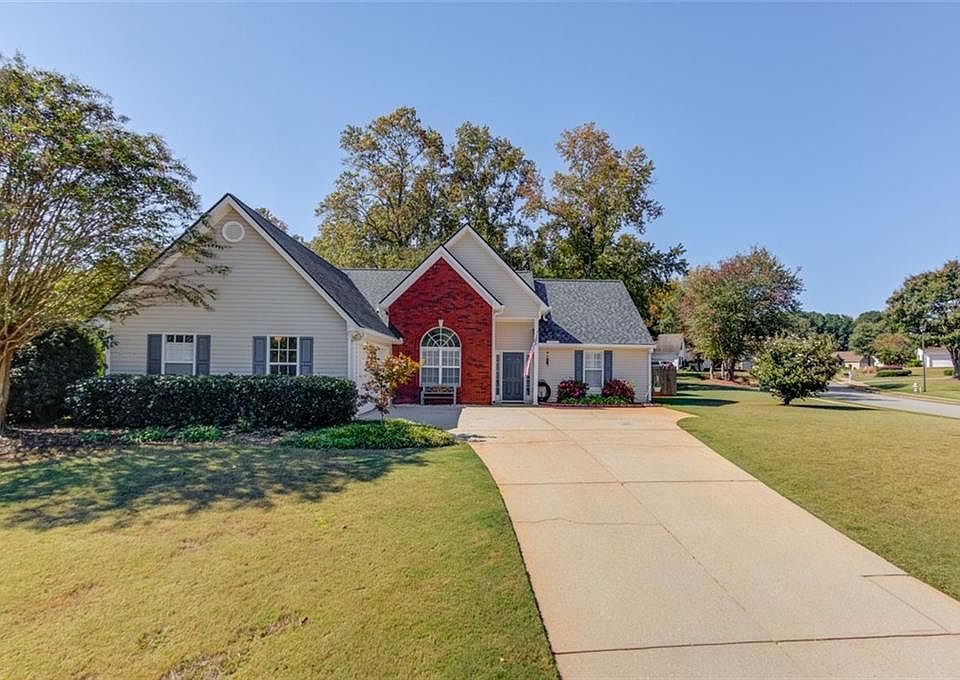 1st image of 2152 Andrewood Pl