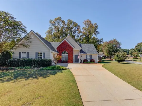 2152 Andrewood Pl, Buford, GA 30519