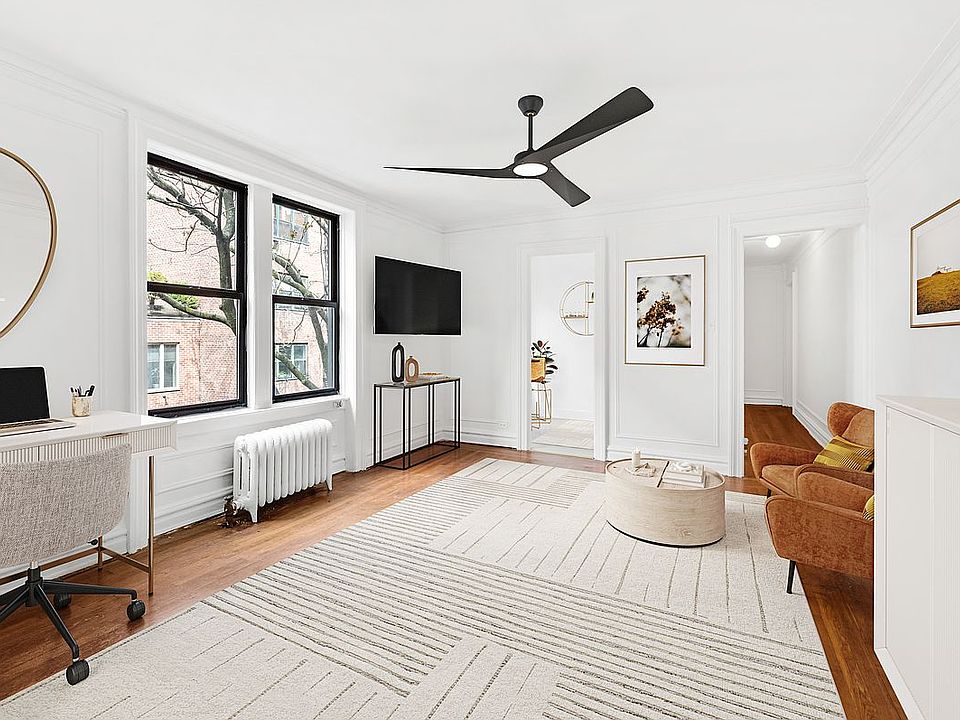 1st image of 319 W 18th St APT 3G