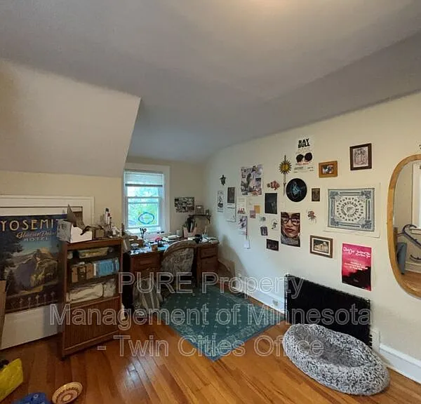 237 Cedar Lake Rd N #2 — Photo 15