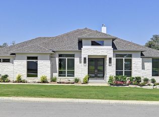 164 Gather St, Castroville, TX 78009