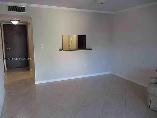 5199 NW 7th St #309 Photo 1