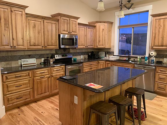 5th image of 1416 Stoneridge Dr