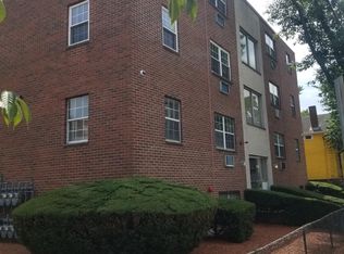 132 Sherman St APT 12, Cambridge, MA 02140