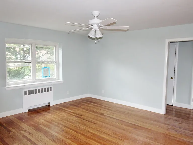 5 Alton Ct #2 — Photo 2
