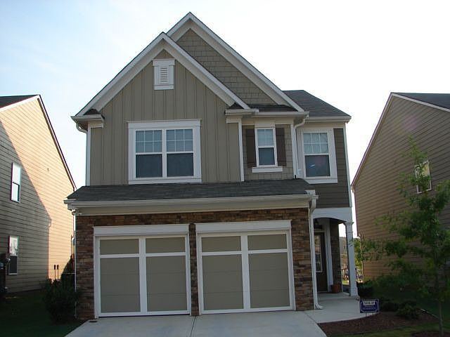 Beautiful 2 story home