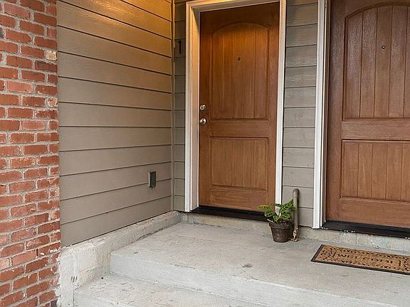 4th image of 7625 SE Milwaukie Ave #1
