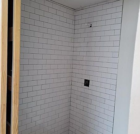 5th image of 822 Carro Dr #4