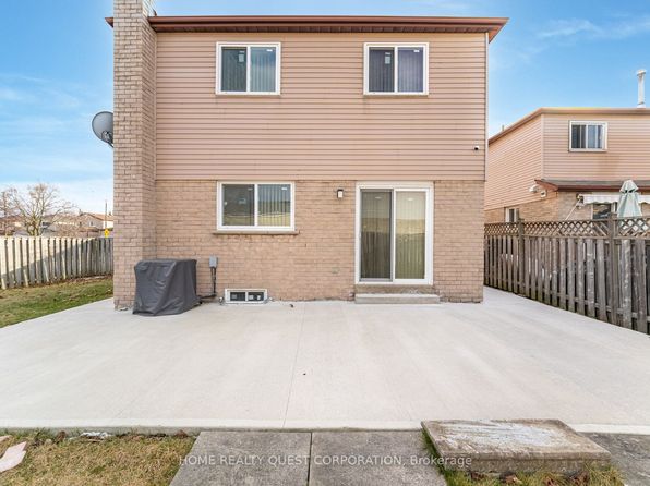 1722 Princelea Pl, Mississauga, ON L5M 3R4