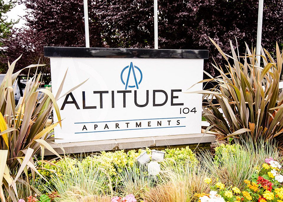 Tacoma Apartments - Altitude 104 Apartments - Sign