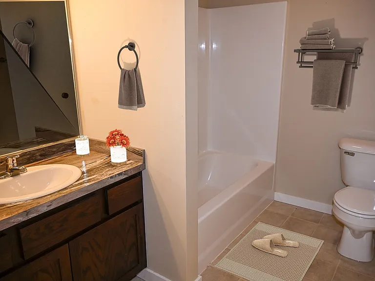 2242 Baxter Ln #10 — Photo 4