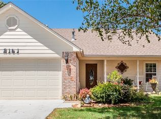 2141 E 140th Pl S, Bixby, OK 74008
