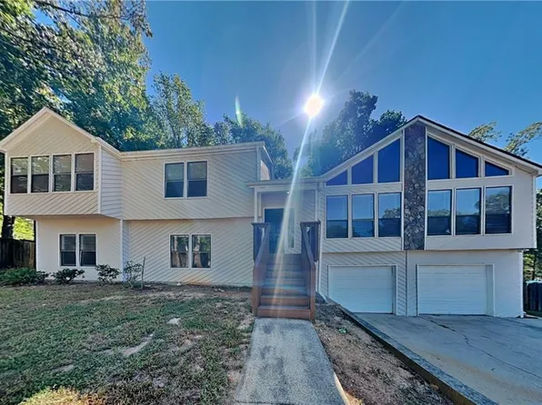 749 Maggie Ct NW, Kennesaw, GA 30144
