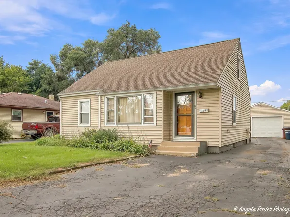 1124 Fulton Ave, Winthrop Harbor, IL 60096