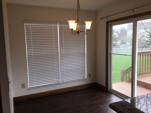5th image of 909 Cuthbert Ct