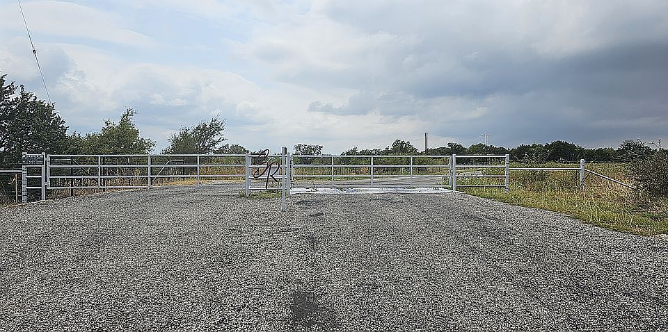 2nd image of LOT 7 S Ranch Rd