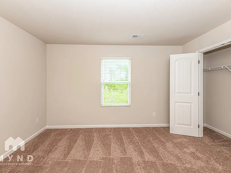 279 Royal Meadow Dr — Photo 17
