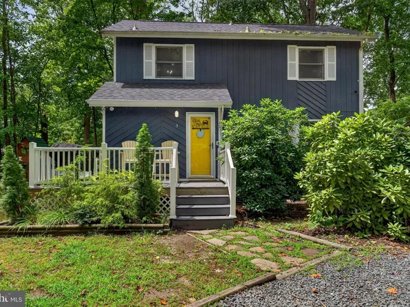 3 Starboard Ct, Ocean Pines, MD 21811
