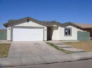 16 E 2nd St, Heber, CA 92249