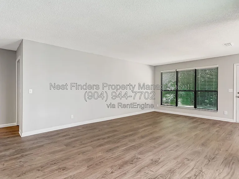 10829 Cheatham Trl — Photo 25