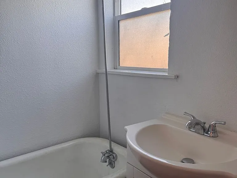 Rio Linda — Photo 18