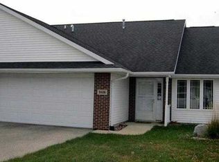 1616 3rd St NE, Independence, IA 50644