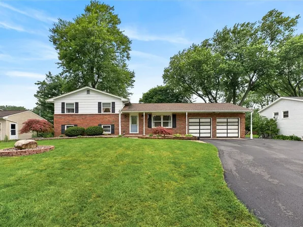 21 W Canon Dr, Rochester, NY 14624