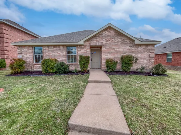 407 Foliage Ct, Red Oak, TX 75154