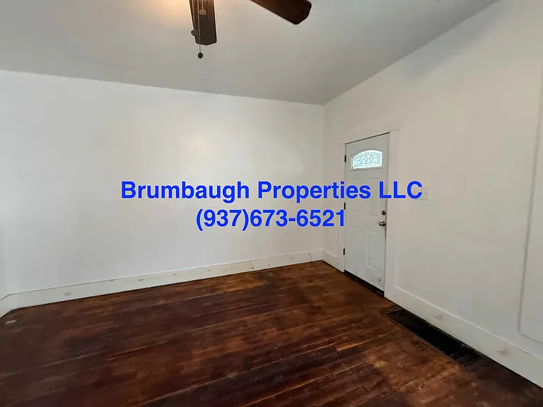 1027 Park Ave — Photo 23