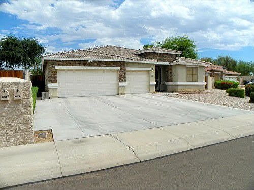 3rd image of 7526 W Betty Elyse Ln