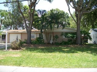 49 Lake Shore Dr, Palm Harbor, FL 34684