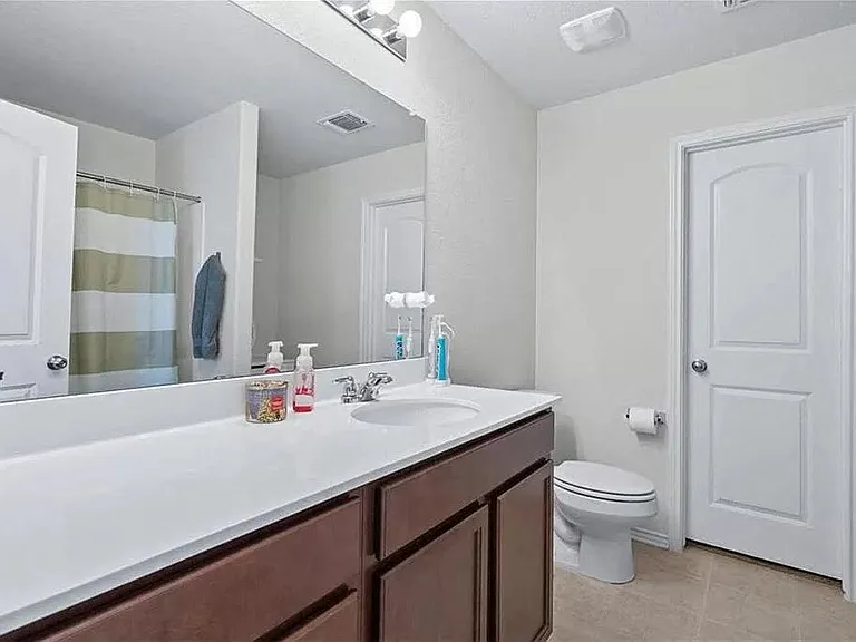 200 Duroc Dr — Photo 24