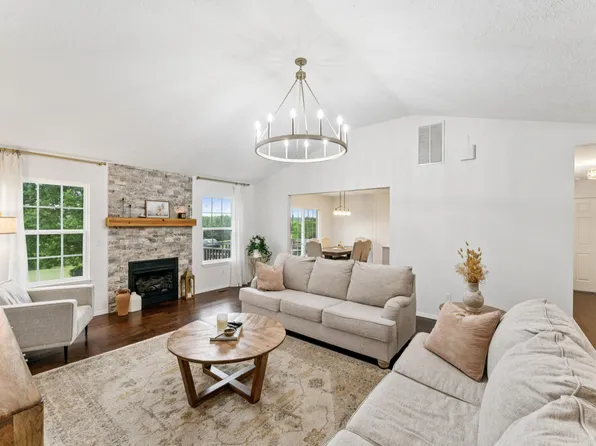 395 Bear Ridge, Highlandville, MO 65669