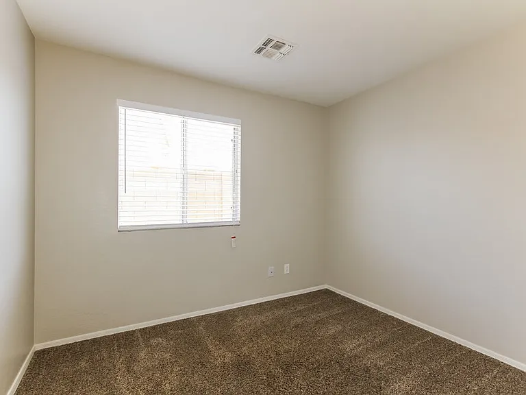 11005 W Frier Dr — Photo 12