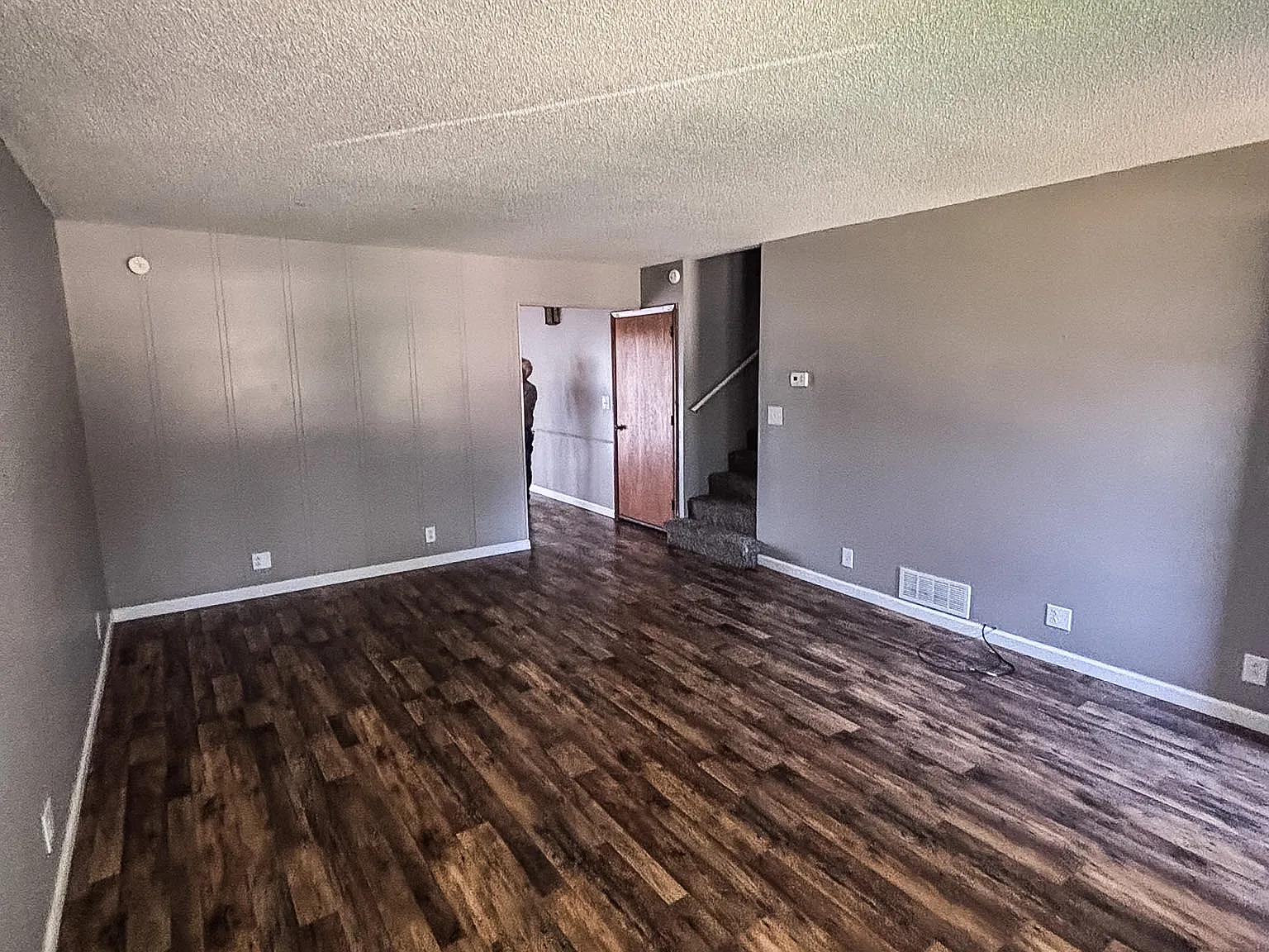 2 bed, 1.5 bath, $1,200 — Photo 4